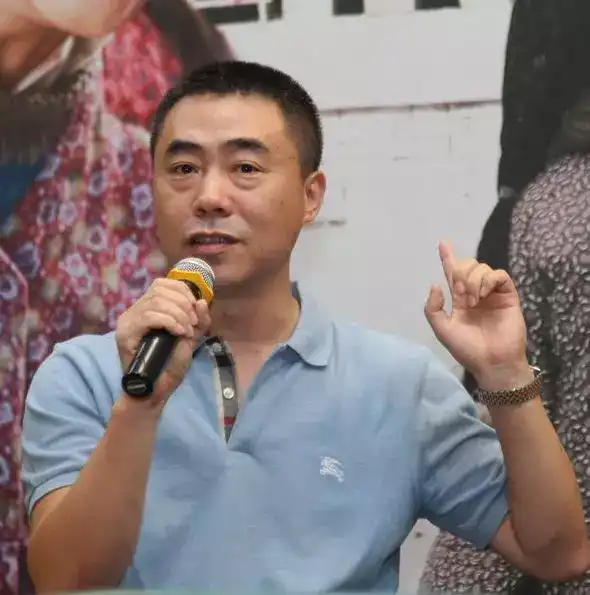 导演 刘家成,最拿手的便是"京味儿"和"年代戏".
