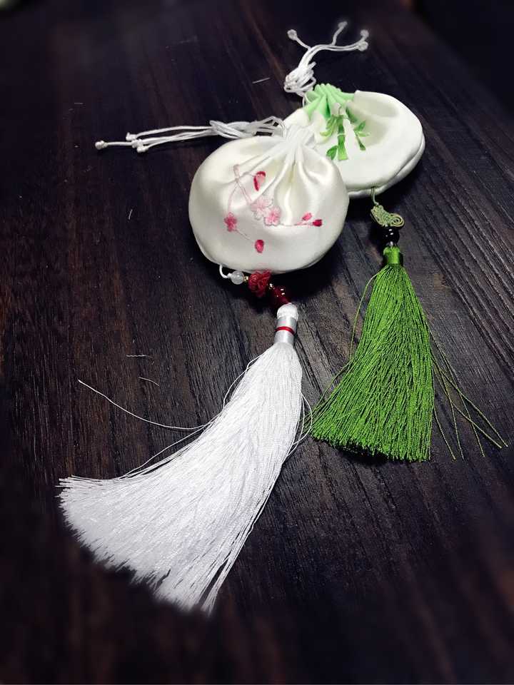 方形荷包的diy,求教程啊啊啊?