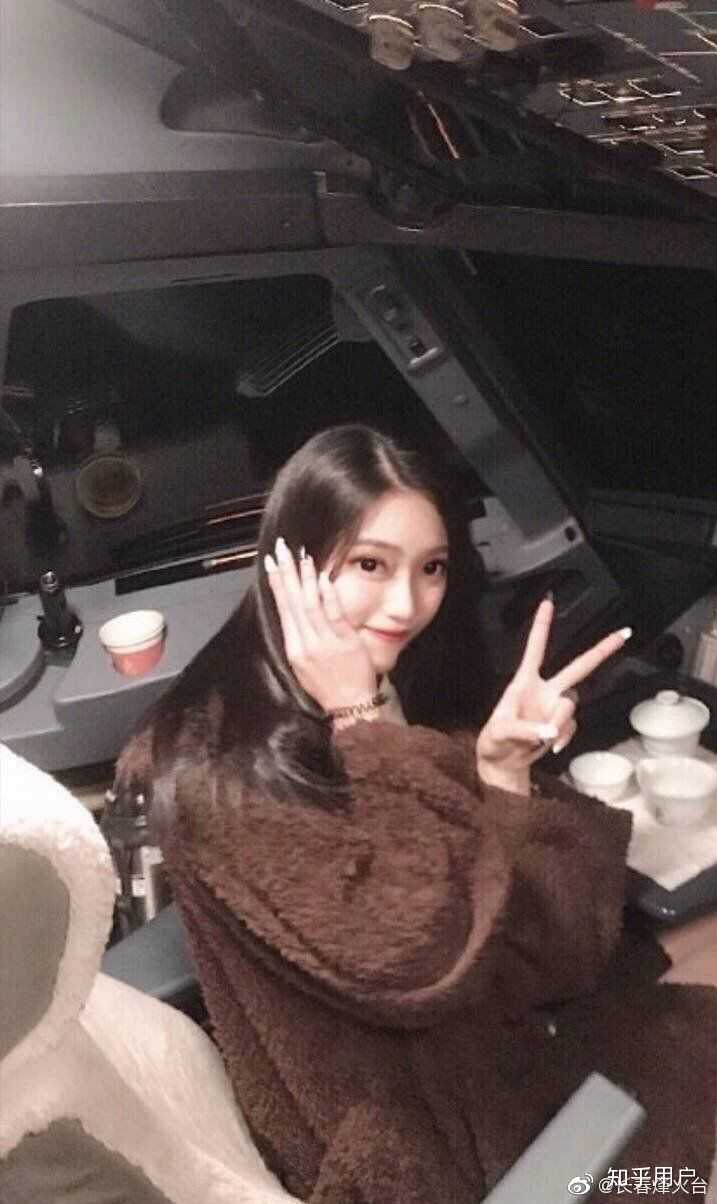 如何评价绿地出轨事件女主张雨婷?