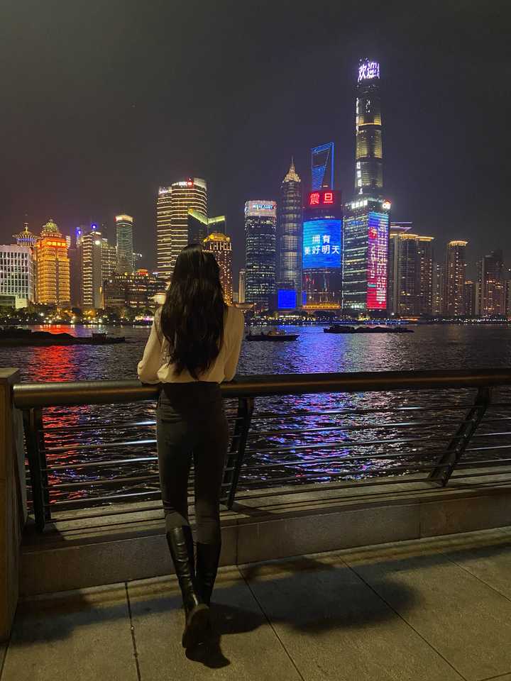 有着一双大长腿是什么感觉?