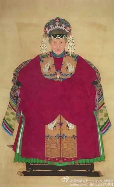 你印象最深刻的中国古代文人画像都长什么样?