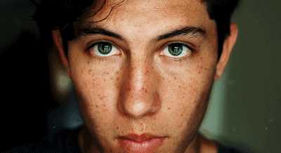 拍照有很多瑕疵? 没关系!色斑,痘印,黑眼圈……ps 帮你提高颜值!