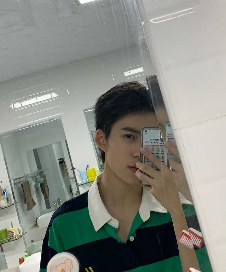 你见过最帅的高中男生长什么样