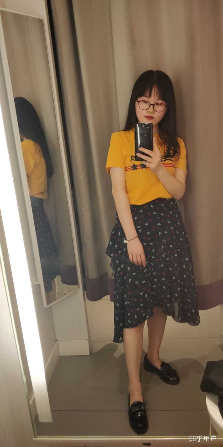 身高160的女生,你们是怎么搭配服饰的?