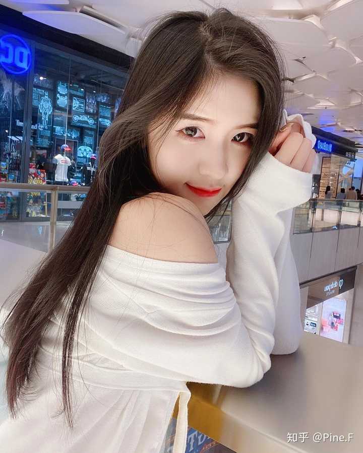 男生真的只会喜欢身材好的女生吗?