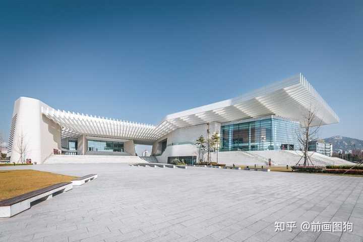 如何评价mad设计的义乌大剧院?
