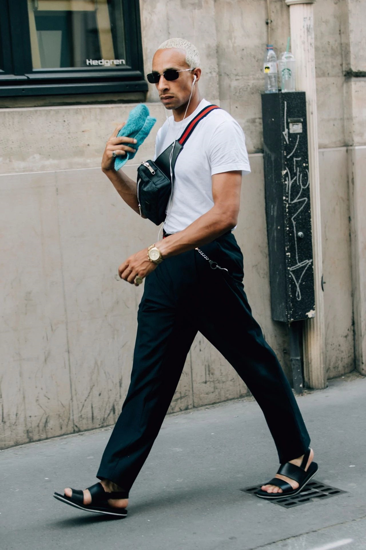 西裤也是一样,不管是休闲风格的,还是正式风格的