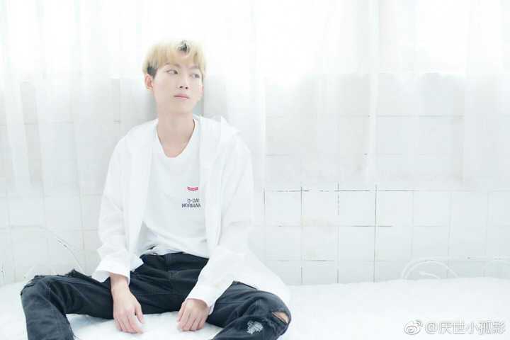 如何评价《王者荣耀》主播「孤影」?