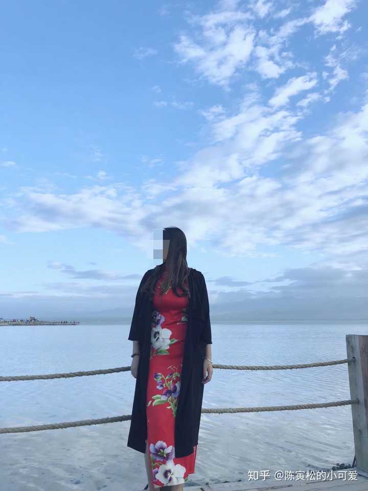 微胖的女生到底能不能穿旗袍?