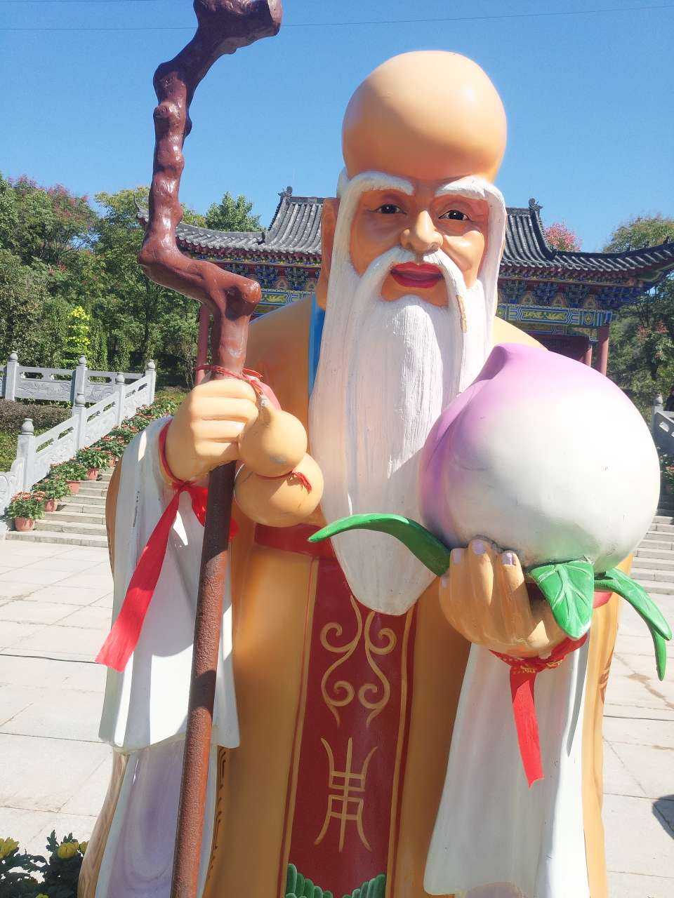 摄影# 寿星都画眼线了现在的神仙都那么fashion吗?