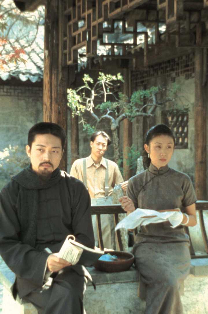 点击查看全部 20 张如何评价田壮壮电影《小城之春》?altox