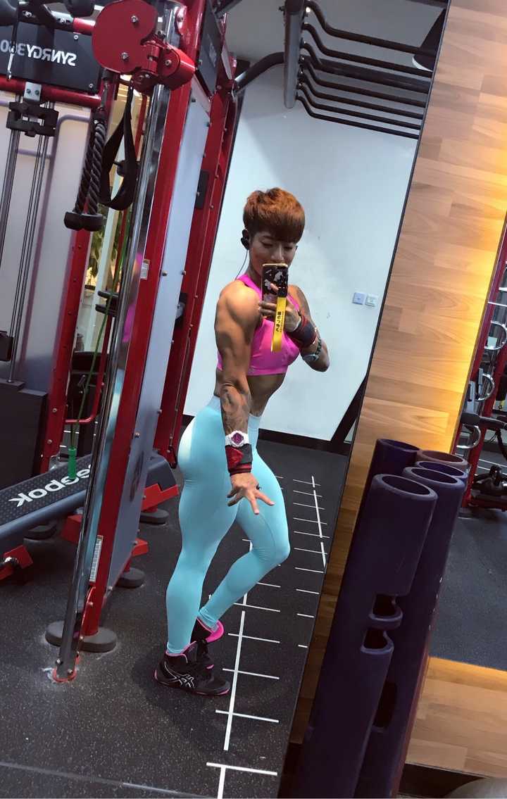 成为肌肉女是一种怎样的体验?