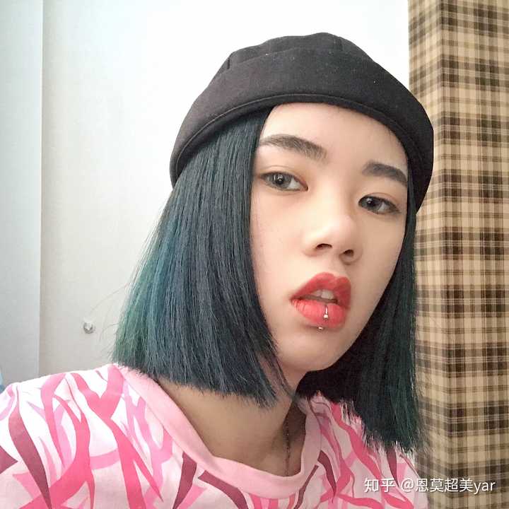 自己打唇钉是一种什么体验?