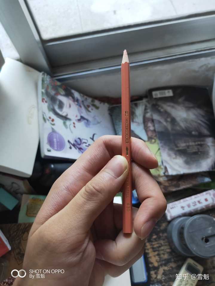 一只约翰·威克不同款的铅笔【?】