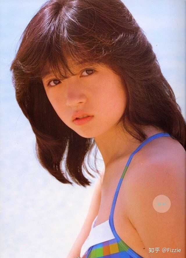 我必须说是中森明菜 她太好看了啊  这个女人虽然好久没出现了…但是