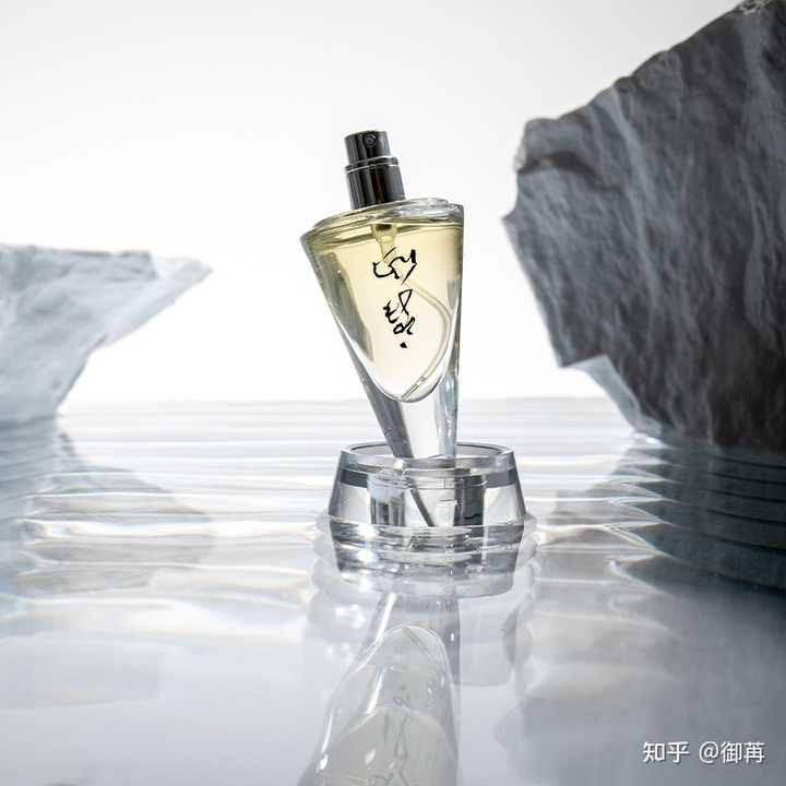 有哪些闻起来干净而清新的香水 知乎