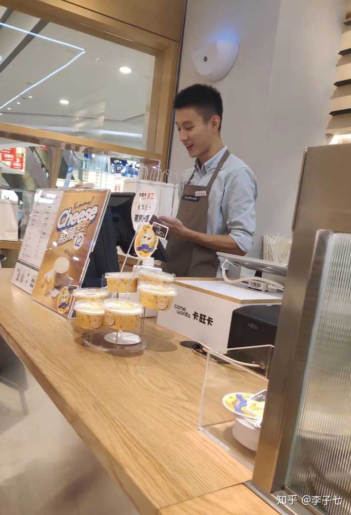 有哪些不知名的男生照片让你念念不忘,想知道他名字?