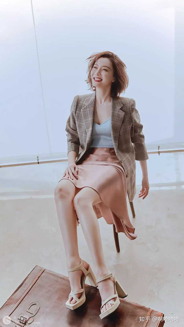 有哪些腿好看的女明星?