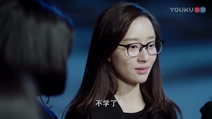 杨玥的演技在这一集大爆发,很多人说妖刀居然不哭,但我正好认为这