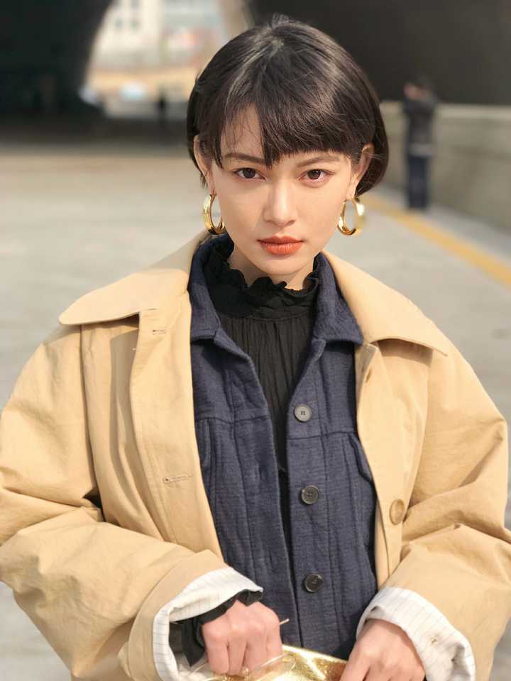 女生拍照手机(女生拍照手机2023排行榜)