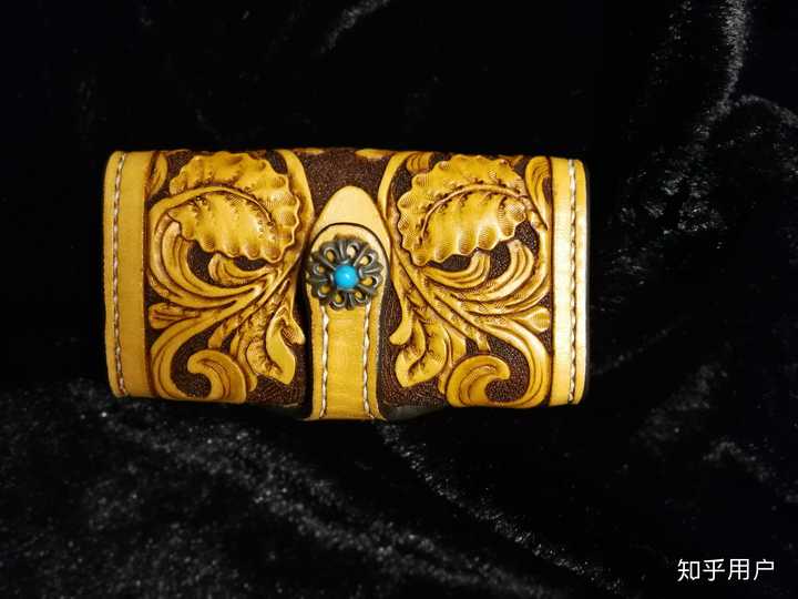 有为自己做过皮艺diy(皮包,皮饰)吗?