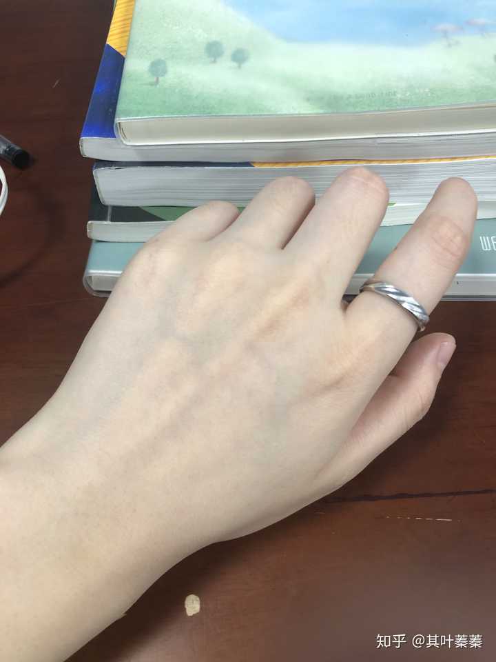 二十块,真的很好看.