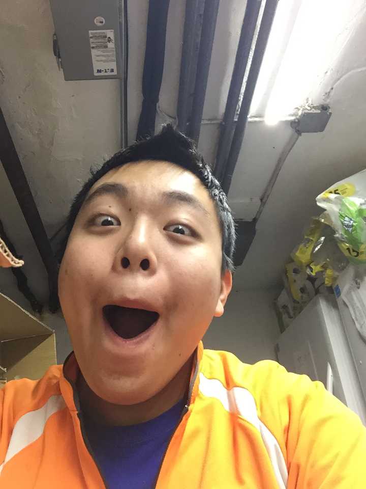 笑起来很丑是怎样一种体验?