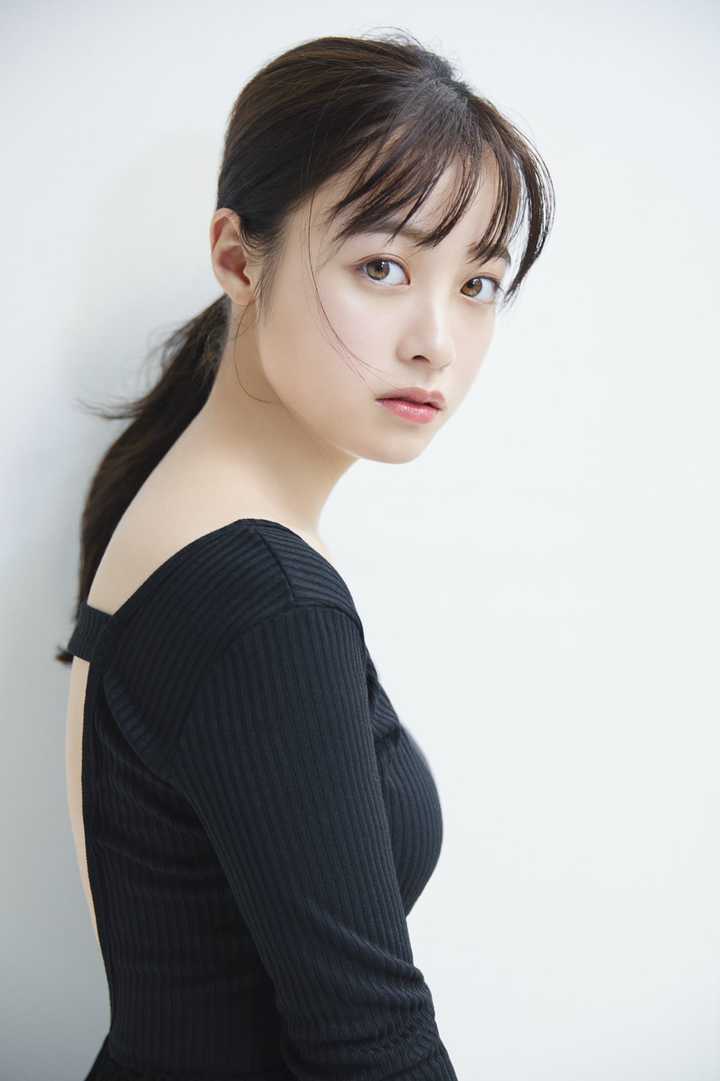 桥本环奈究竟有多美? - 知乎