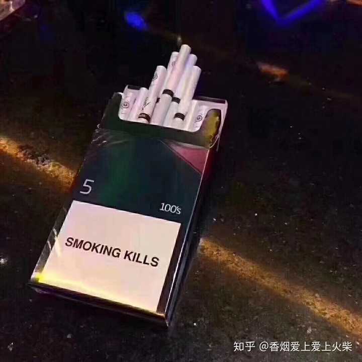 后来在朋友的推荐下尝试了不少爆珠其中有几款让我还是蛮喜爱的,安利