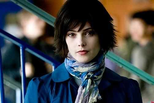 你见过的最美丽的短发女性角色是谁?