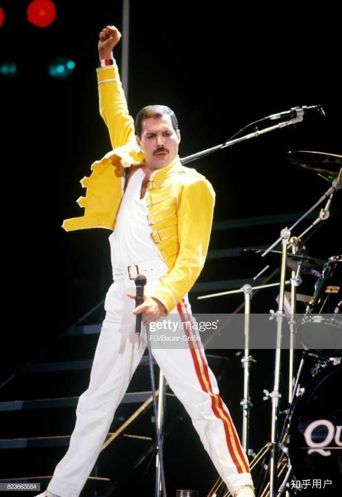 包括金承志和彩虹团的作品,还有英俊的青年作曲家著名知乎用户圭多达