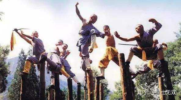 传统武术是怎么练步法?