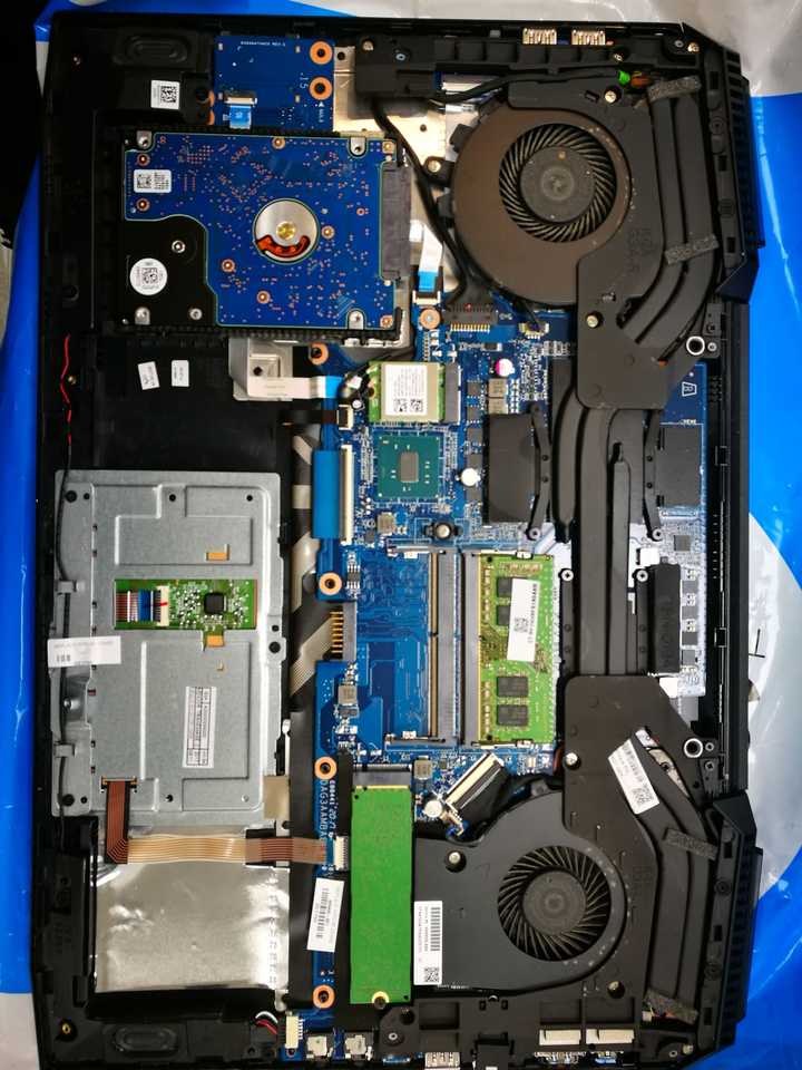 如何看待惠普暗影精灵3在身体带静电情况下触碰机身会导致瞬间断电