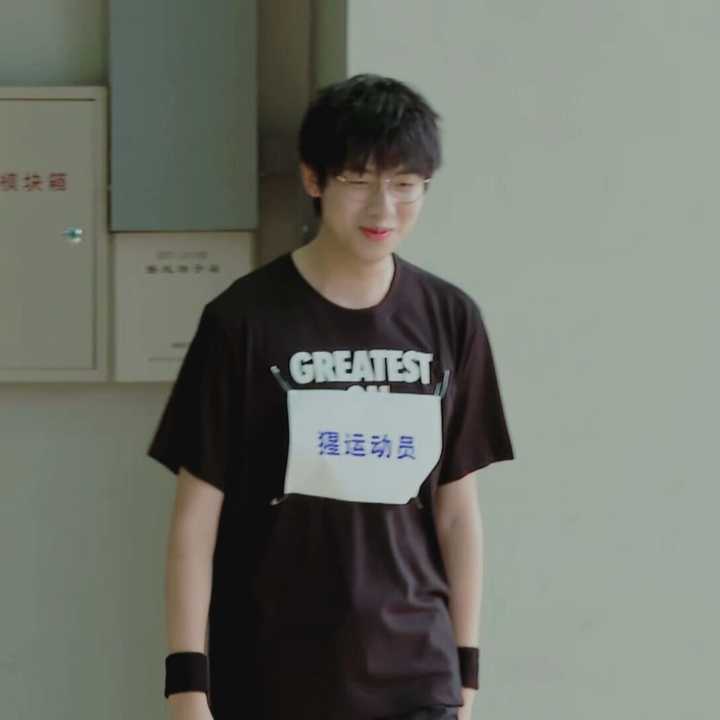 有没有阴阳怪气男团照片