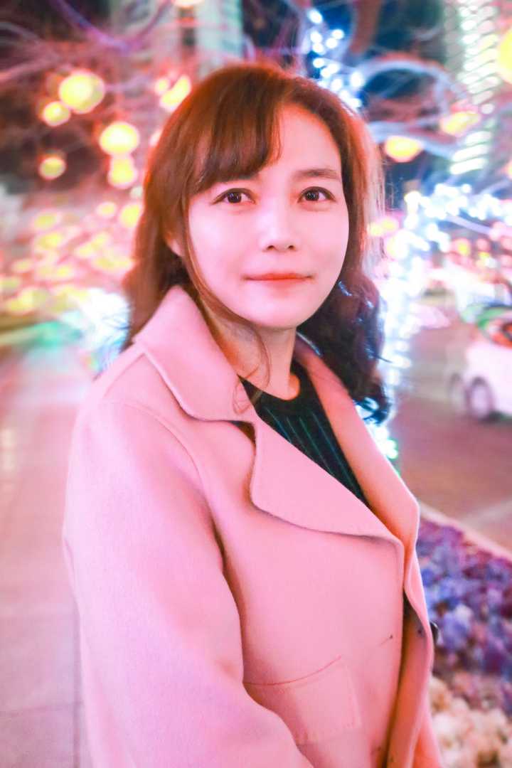 妈妈是个美女是种怎样的体验? - 知乎