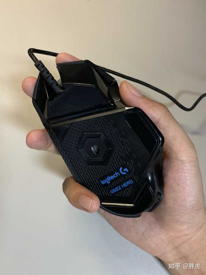 如何评价罗技g502 这款鼠标 知乎