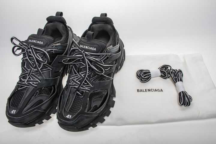 AGE LEXIN JI Balenciaga LED Track Sneakers Facebook