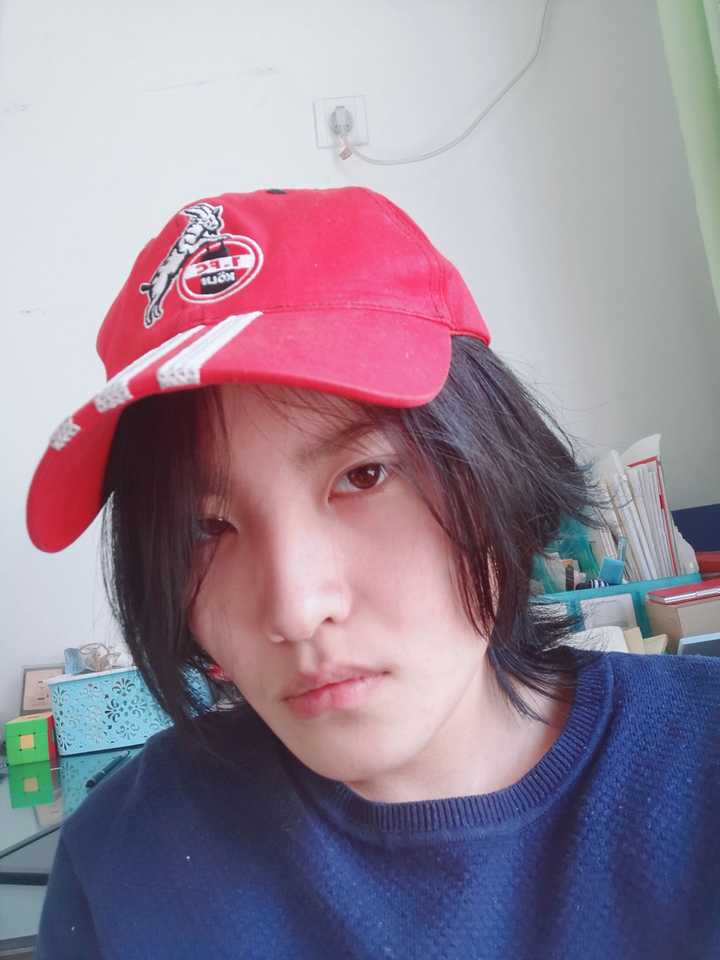 女生长得像男生是一种怎样的体验?