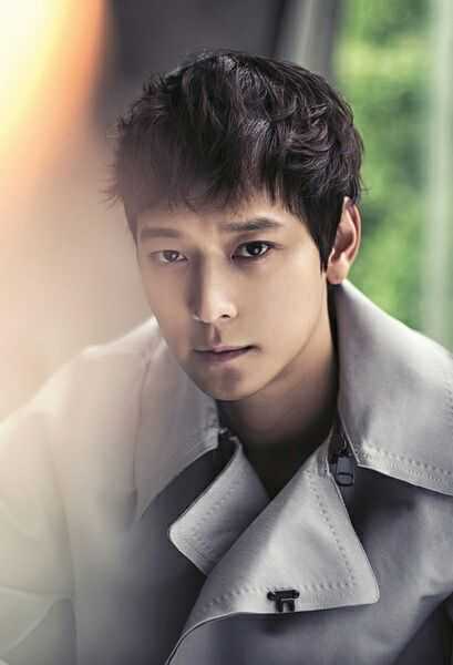 如何评价姜栋元的外貌?