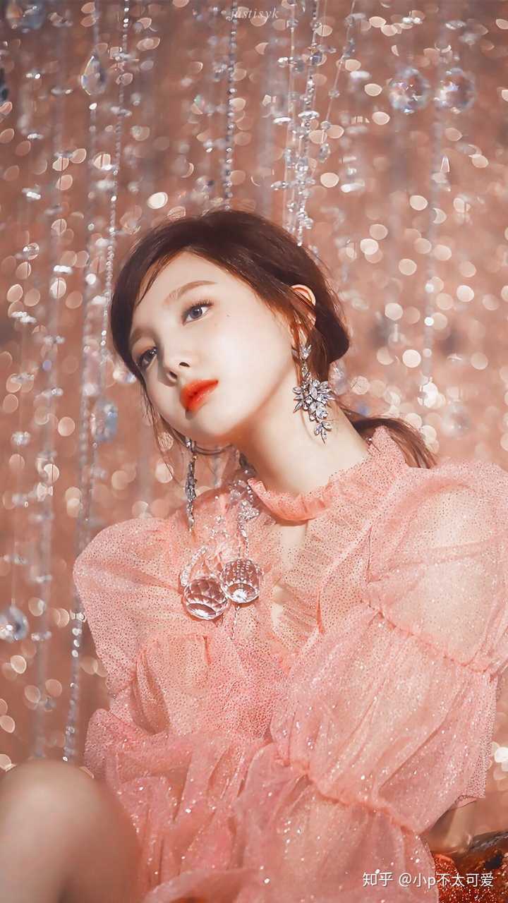 那些南韩女爱豆的图片超级适合当头像