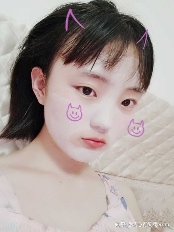 附上灵魂自拍,看完希望大家能摸着良心告诉我,我看起来……真的像是从