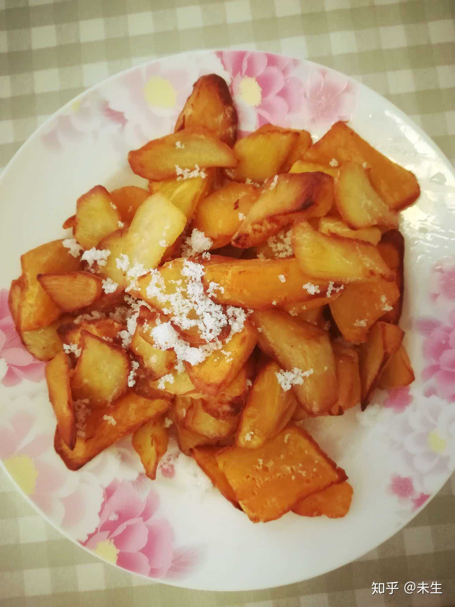 炸地瓜块还挺好吃的(*)*)