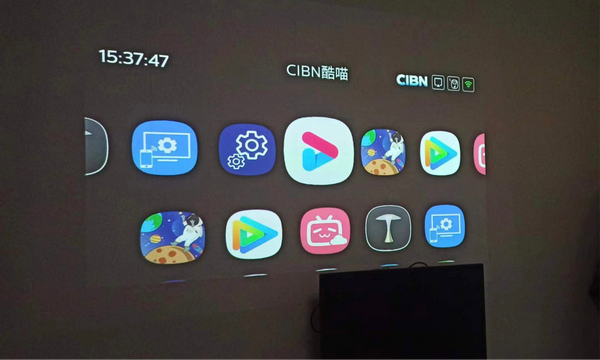 投影仪,哪一款更值得购买?——达伦阿拉丁神灯入手测评