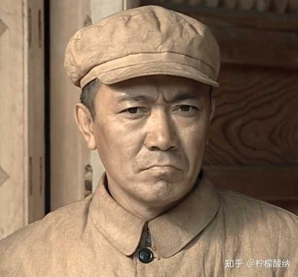 李云龙    :你该不会是个管仓库的吧?