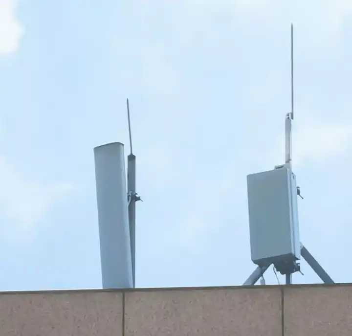 房屋距离铁路宏基站50米,是否属于辐射安全距离?