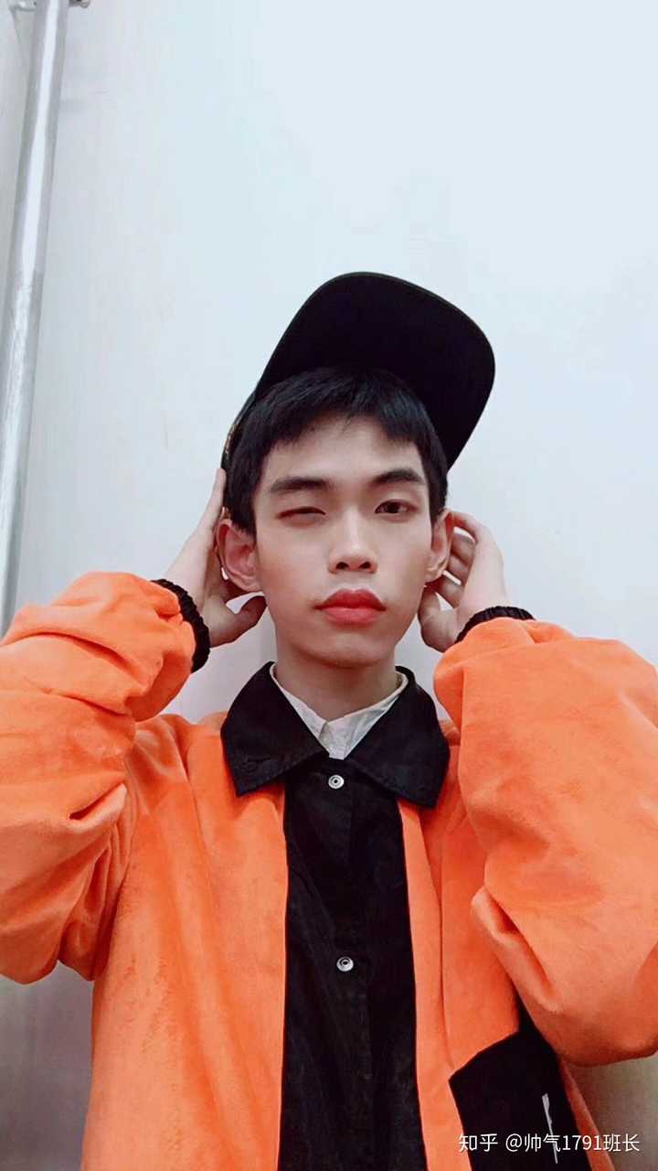 长得最好看的小受可以有多好看?