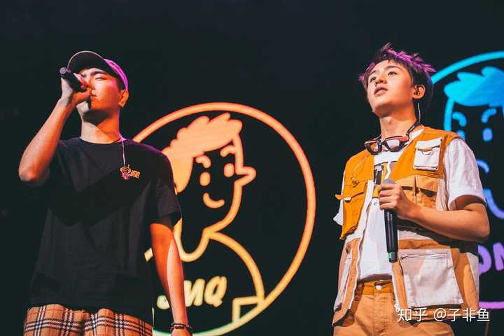 焦迈奇 和 沈以诚