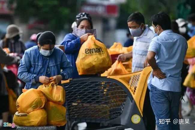 越南连日新增破万 胡志明市封城军队进驻 现状如何了 知乎