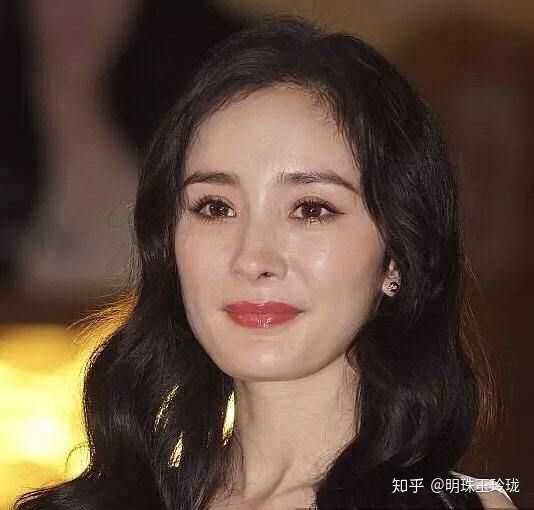 杨幂皮肤好是因为用了雅诗兰黛吗?