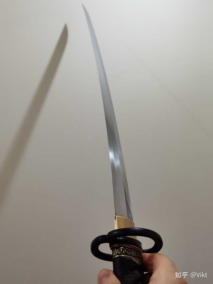 浪客剑心中的逆刃刀和普通的刀反过来拿有什么区别？ - 知乎